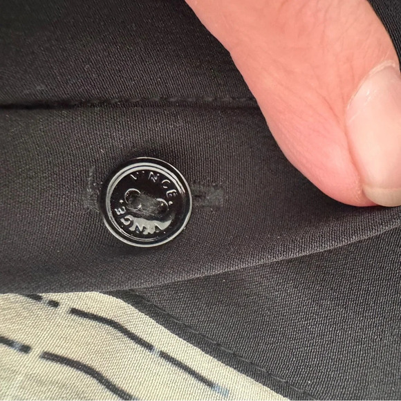 Vince Silk Print Top V Neck Elbow Sleeve Office Career Quiet Luxury 4 *Read - Picture 7 of 12